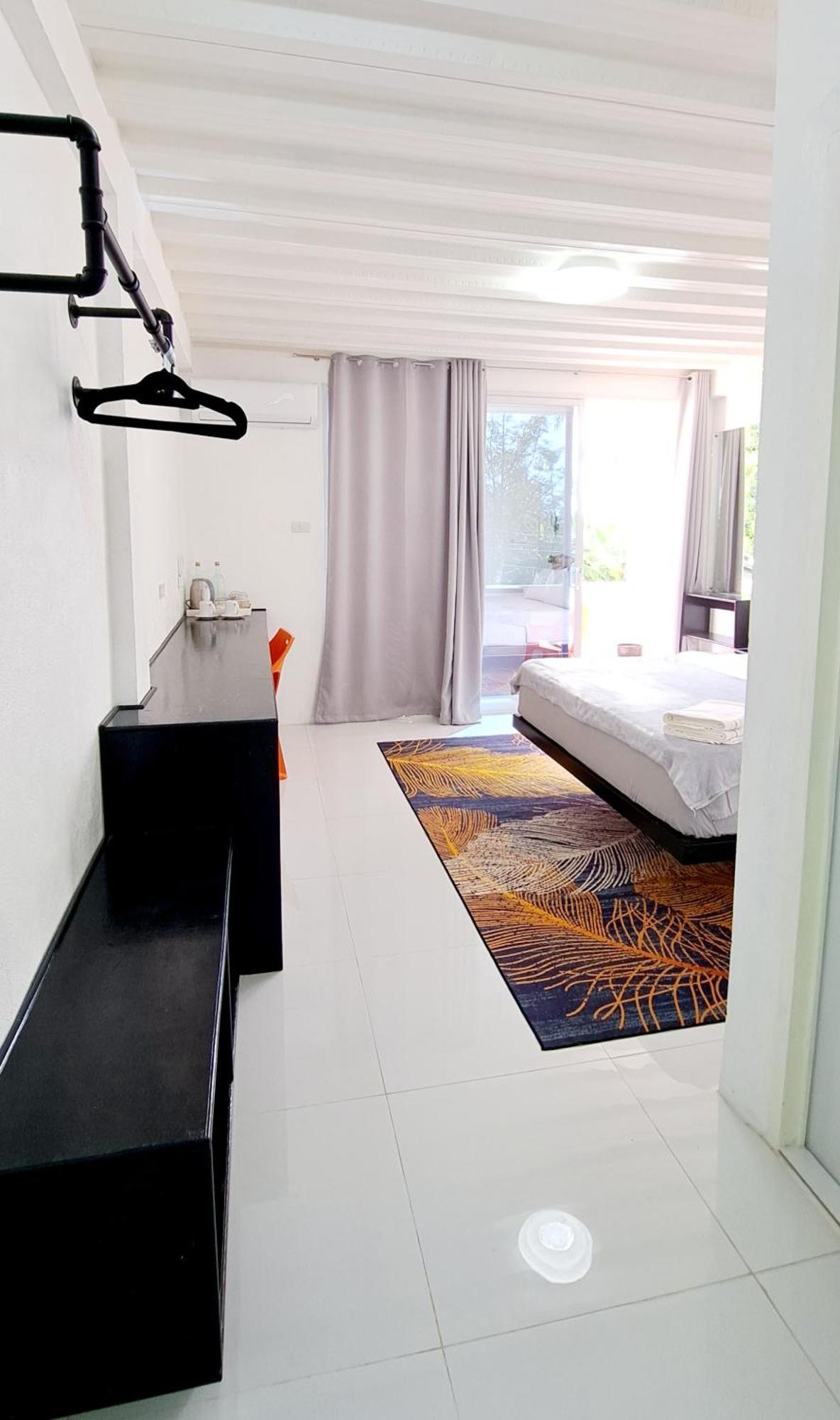 Bougainvillea Guesthouse San Juan  Ngoại thất bức ảnh